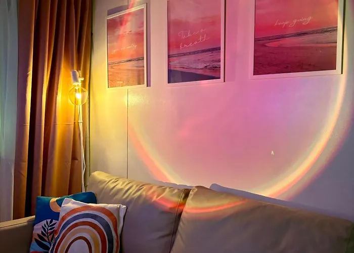 Apartahotel Hiraya & Sunsets Staycation - Smdc Vine Residences